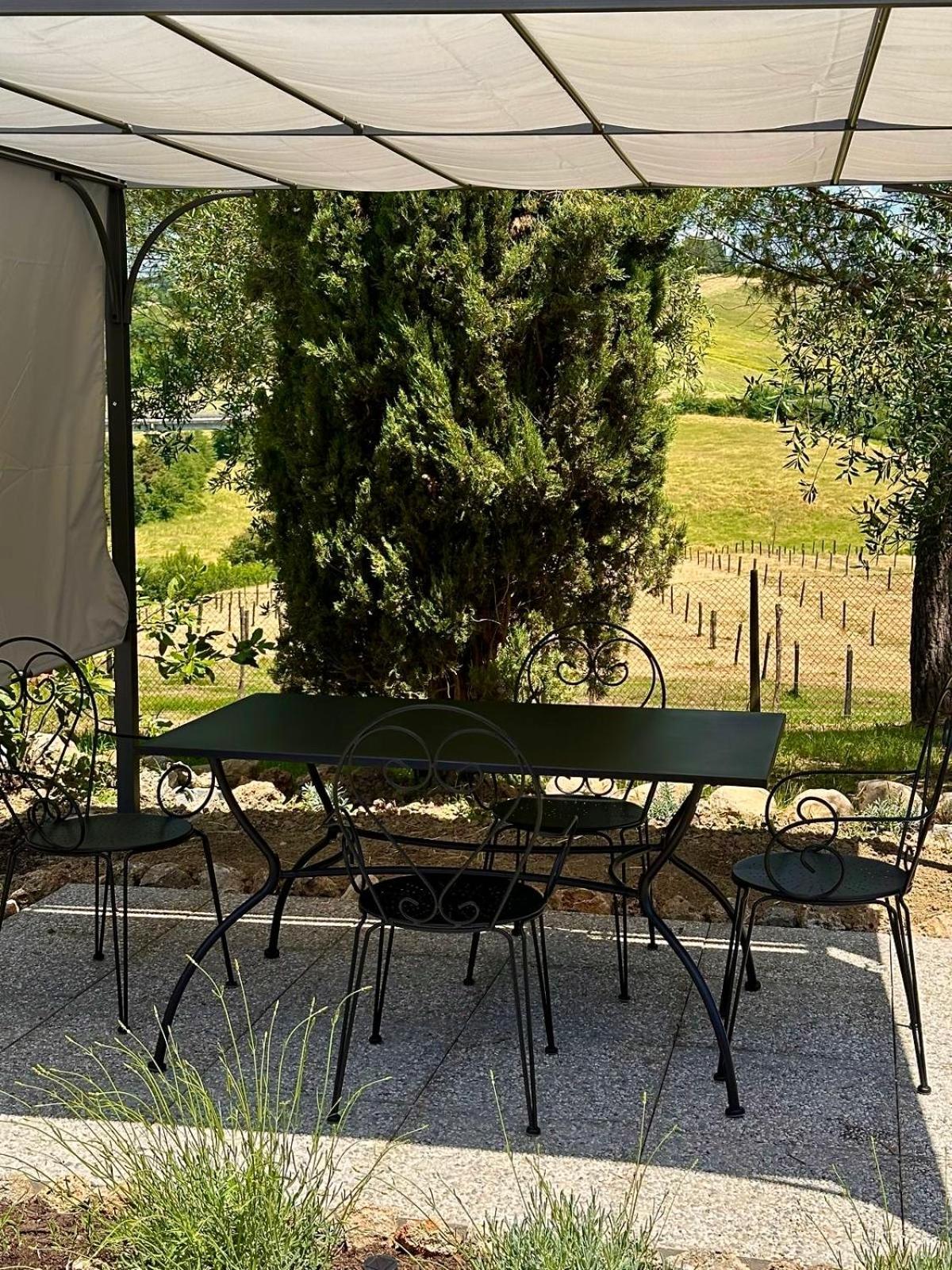 Agriturismo La Terrazza Sul Mangia Siena Luaran gambar